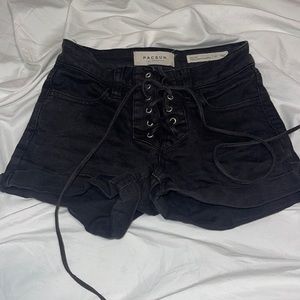 PAC SUN shorts size 22